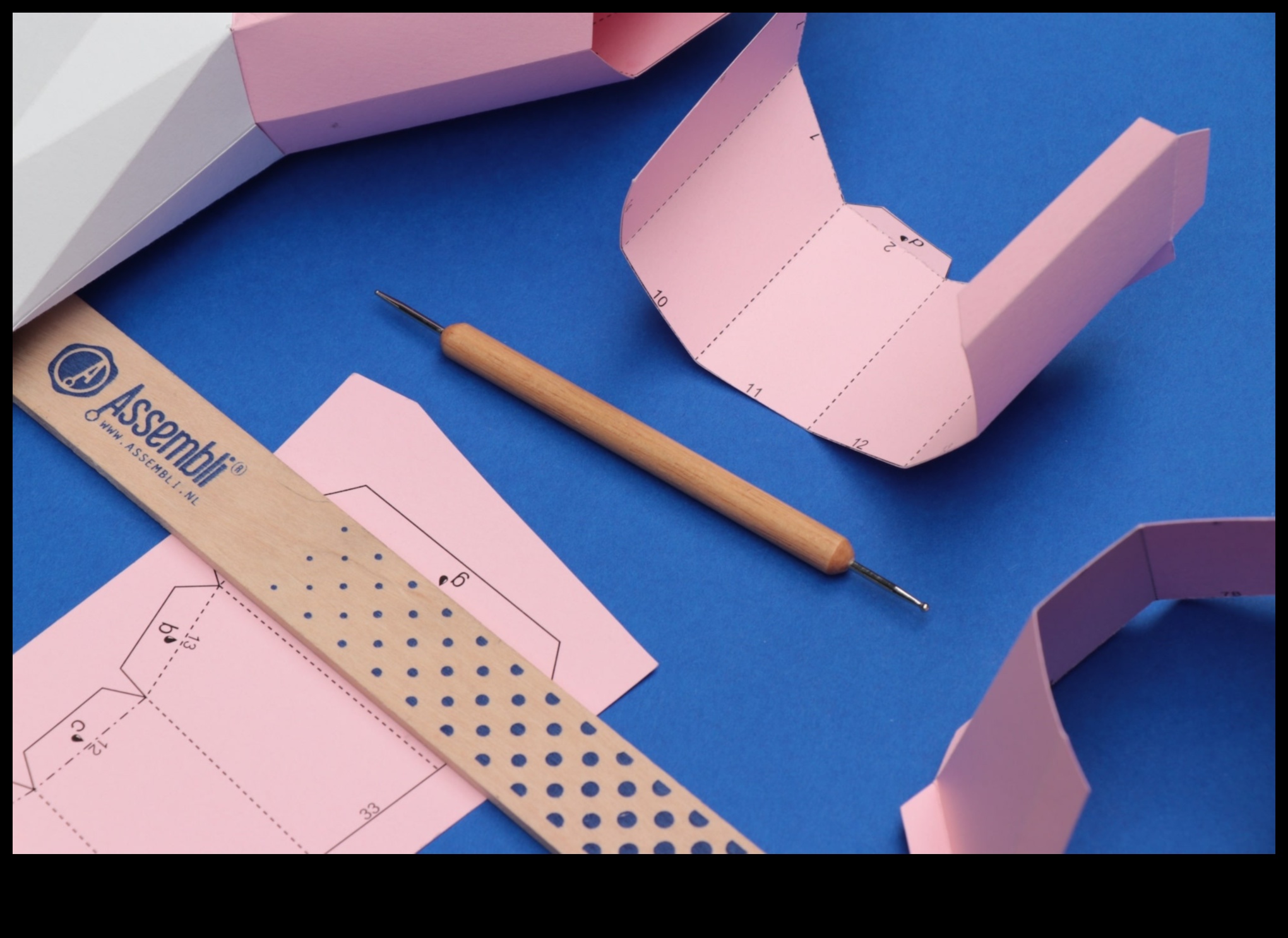 Αντίθεση Ένα ισχυρό εργαλείο στο Papercrafting 4 Papercrafting with Pops of Color: Δημιουργία εντυπωσιακών αντιθέσεων