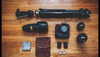 Gear Genius: Απαραίτητος εξοπλισμός φωτογραφίας για κάθε επαγγελματία