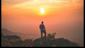 Αιχμαλωτίστε τη έλξη της ηρεμίας με την χαραυγή του ηλίου με αυτές τις πρώτες πρωινές υποδείξεις φωτογραφίας 3 Sunrise Serenity: Mastering Techniques for Early Morning Photography