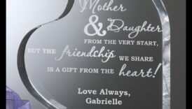 Αντικείμενα μέσω την κέντρο Γιορτάστε το παιδί με στοχαστικά αντικείμενα που θα μπορείς διαρκέσουν μια ολόκληρη ζωή 6 Δώρα από την καρδιά: Γιορτάστε το μωρό με στοχαστικά δώρα