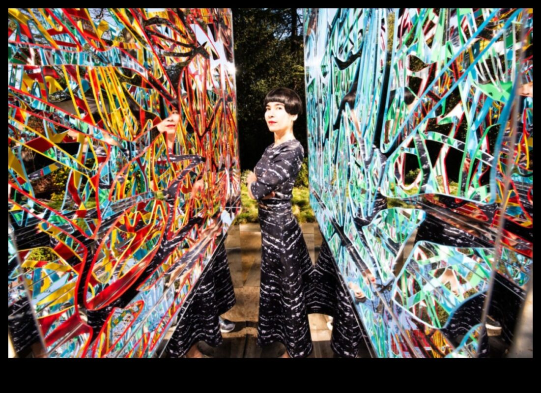 The Social Sculptor: Shaping Relationships in the Canvas of the Digital World